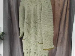 Tunikaer, flotte hjemstrikkede 