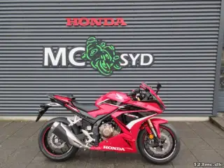 Honda CBR 500 RA MC-SYD BYTTER GERNE  5 ÅRS FABRIKS GARANTI