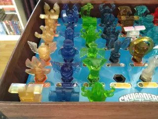 Skylanders Trap Team Trap kasse inkl 44 traps
