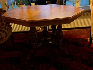 Sekskantet bord - diameter 1 meter