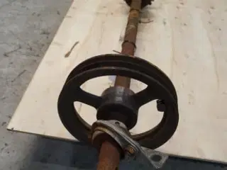 Dronningborg D7000 14" Skærebordsaksel