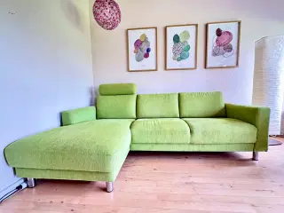 Tre personers limegrøn sofa med chaiselong
