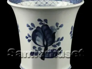 Trankebar Cigaretbæger Rundt. - R.C. 1240