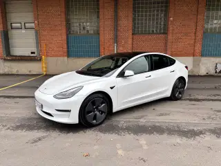 Tesla Model 3 AWD Long Range