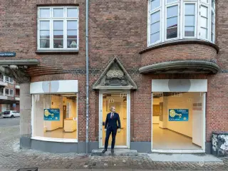 Butikslokale med hjørneplacering centralt på Amagerbrogade