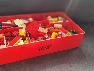 Lego og lego kasse