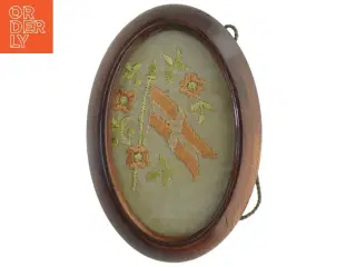 Broderet Dannebrog billede (str. 16,5 x 11,5 cm)