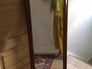 Spejl med bord 