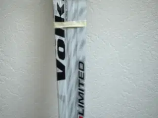 Völkl AC 4XT All Mountain Ski med skins