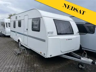 2023 - Adria Aviva 563 PT 3 køjer   Adria Aviva 563 PT årg. 2023 med 7 sovepladser, 4 siddepladser, køjevogn med 3 køjer.