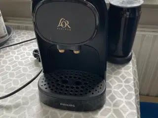 LOR kapsel kaffemaskine med mælkeskummer