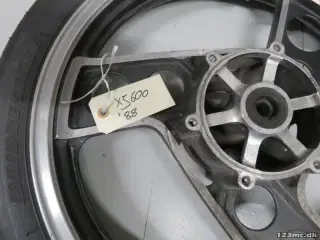 Fælg med dæk, XJ600