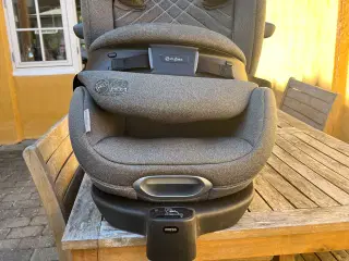 Cybex Anoris T I-Size Autostol