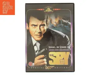 Agent 007 - the Spy Who Loved Me med Roger Moore (DVD)