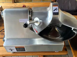 Lynhakker 5,5 liter rigtig fint 