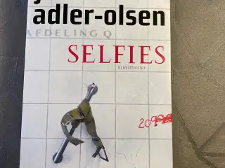 Selfies af Jussi Adler-Olsen