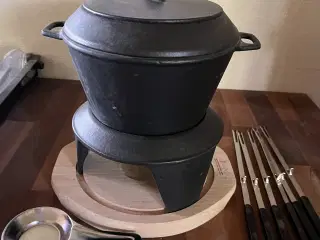 Fonduesæt i støbejern med gafler