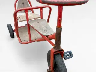 Retro børnehave trehjulet taxa legepladscykel