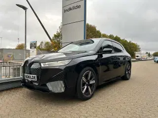 BMW iX  xDrive50 Supercharged