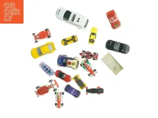 Blandet samling af legetøjsbiler (str. 7 x 3 cm til 14 x 5,5 cm)