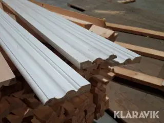 Dør Indfatninger hvide ca 95-100 styk