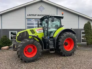 CLAAS AXION 850 Med Frontlift og front PTO