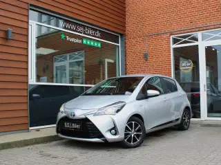 Toyota Yaris 1,5 Hybrid H2 Limited E-CVT 100HK 5d Trinl. Gear