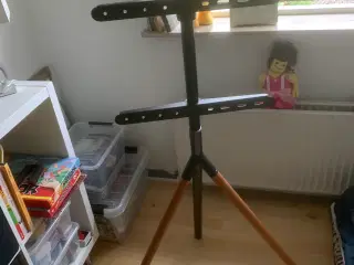 TV stativ