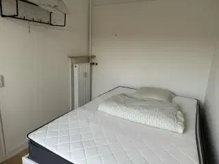 Brimnes IKEA seng 140*200