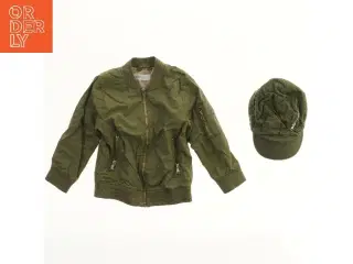 Jakke og kasket fra H&M str. 104