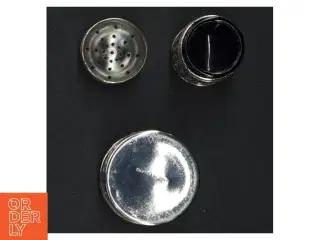 Sølvplet salt- og pebersæt med blåt glas (str. 5 x 3 cm og 4 x 3 cm)