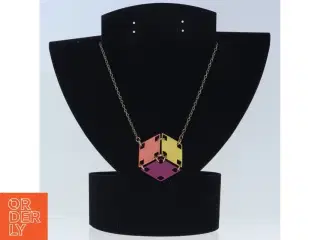 Farverig geometrisk halskæde (str. 67 cm)