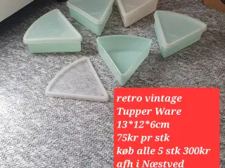 Retro vintage  Tupper Ware  trekant 