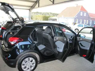 Hyundai i20 Active Cross 1,4 CRDi 90 Life+
