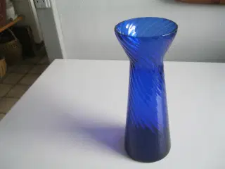 Hyacintglas med spunden optik
