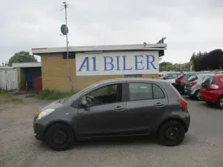Toyota Yaris 1,3 Luna