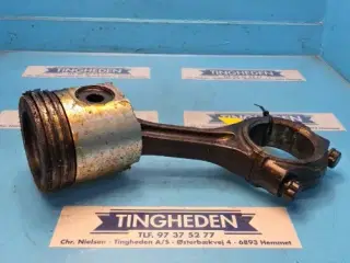 John Deere 6125HZ001 Stempel R520669