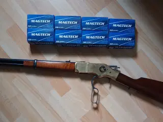 Uberti 1866 leveraftion 38 special
