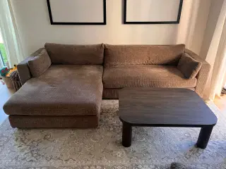 Lækker sofa med chaiselong