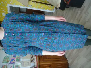 Vintage kjole: 70´er mønster og 100% silke
