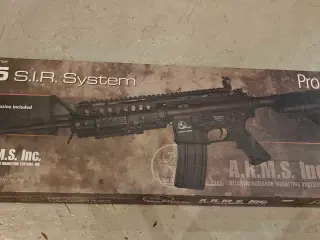 Airsoft gevær, pistol og udstyr sælges 