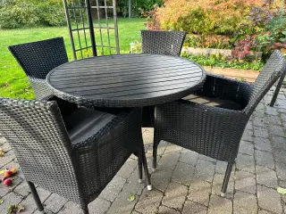 Havebord m 4 stole