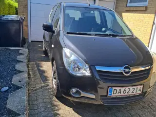 Opel agila / suzuki splash 