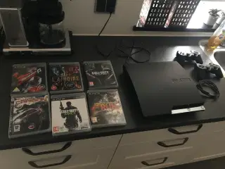 PlayStation 3 slim 250gb meget fin stand 
