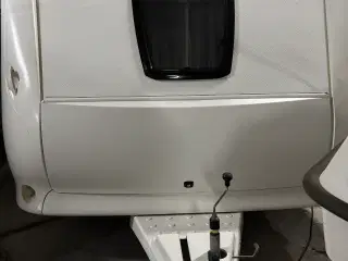 Hobby 560 CFE DE LUXE 2013