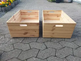 2 robuste trækasser til opbevaring