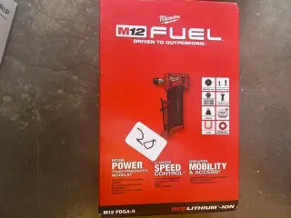 MILWAUKEE Vinklet ligesliber M12 FDGA-0