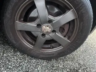 Alu fælge med vinterdæk 