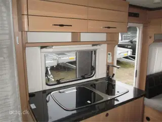 2017 - LMC Style 450 D