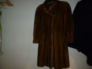Mink pels fra Buntmager Ole B. Christensen